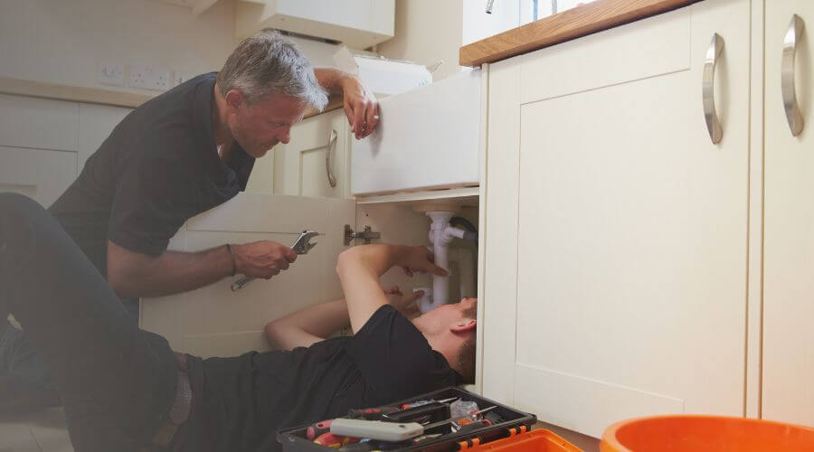 Ceiling Pipe Leak Fix in Stanton, MI